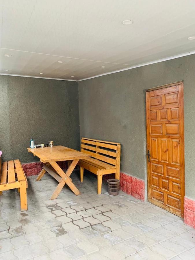 Ala-Bel Guesthouse Бишкек Экстерьер фото